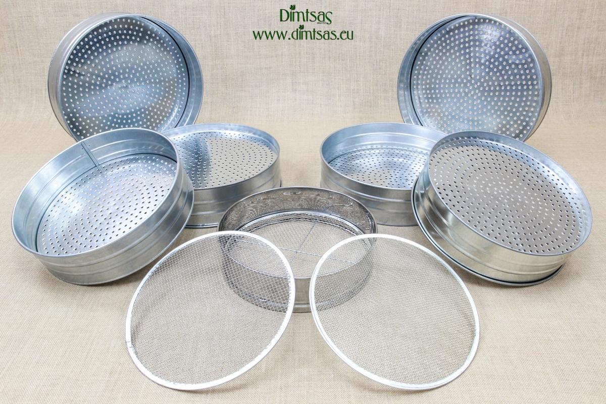 Sieves for Frumenty Metallic with Holes 4 mm