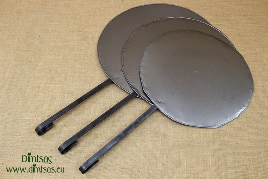 Round Metal Griddles with Long Handle