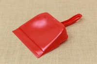 Red Plastic Dustpan Seventh Depiction
