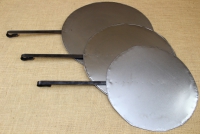 Round Metal Griddle No45 with Long Handle Fourth Depiction