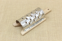 Grater for Quinces with Wooden Base Inox No10 Third Depiction