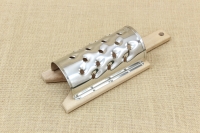 Grater for Quinces with Wooden Base Inox No12 Third Depiction