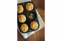 Lodge Cast Iron Muffin Pan Third Depiction