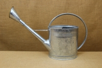 Robust Metallic Watering Can of 10 Liters Second Depiction
