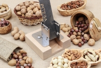 Nutcracker - Nut Crusher Sixth Depiction
