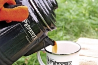 Tea and Coffee Percolator "Perkomax" Black Eighteenth Depiction