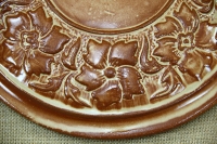 Clay Lid Round Relief 34.5 cm Beige Second Depiction